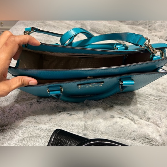kate spade New York Purse - New Condition - Picture 4 of 7